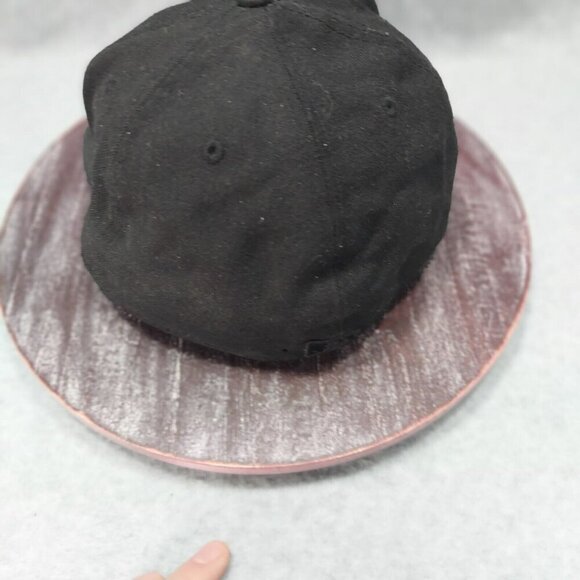 New Era NY Yankees Men's Fitted Cap - All Black (59FIFTY) Size 8 Embroidered - Picture 5 of 16